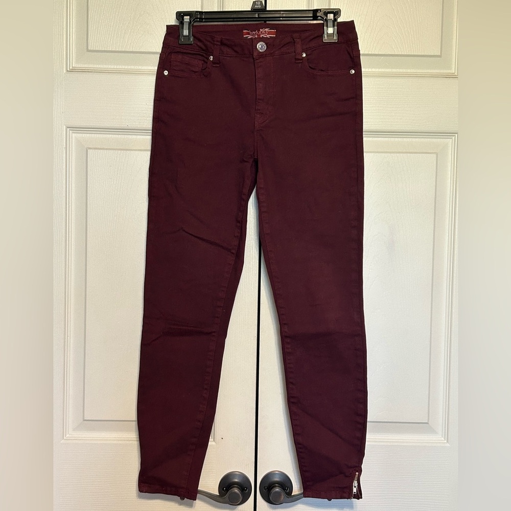 Maker of True Originals Jeans Sz 27 Skinny‎ Mid Rise Burgundy Red Stretch Y2K